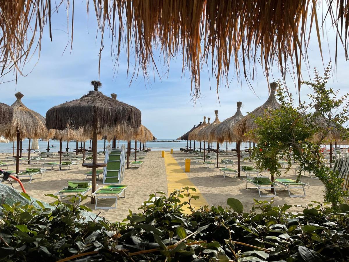 B&B Il Giardino Di Anto Pescara Kültér fotó
